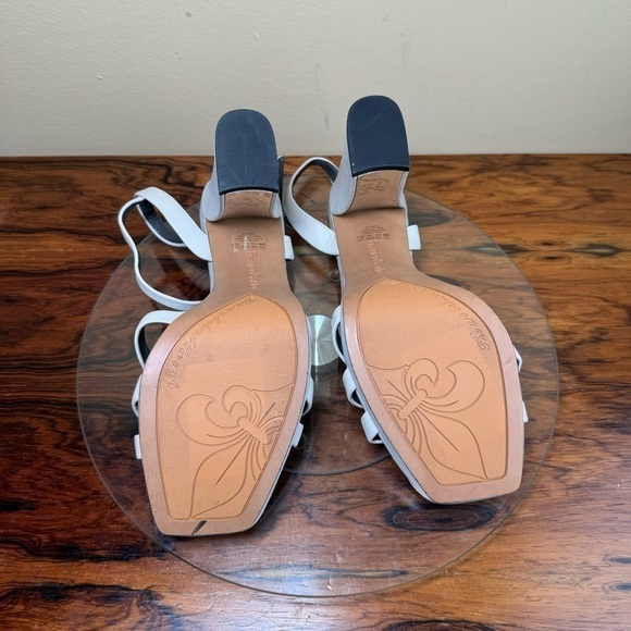 Franco Sarto Damilis Platform Sandal in Stone - Picture 15 of 15